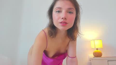 stellawells online show from 5, 1, 2025