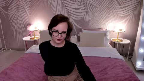 Snapshot of stellawills chatting on 1, 3, 2025 Stella online show from 1, 3, 2025