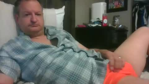Snapshot of stepdaddy81 chatting on 2, 6, 2026 stepdaddy81 online show from 2, 6, 2026