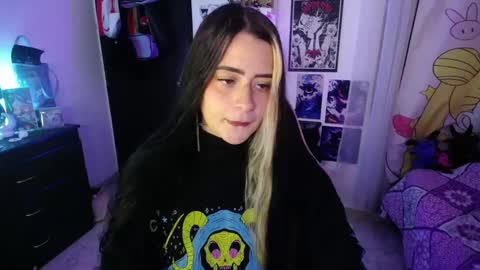 Snapshot of stephani_rousso chatting on 11, 9, 2025 joha cosmo online show from 11, 9, 2025