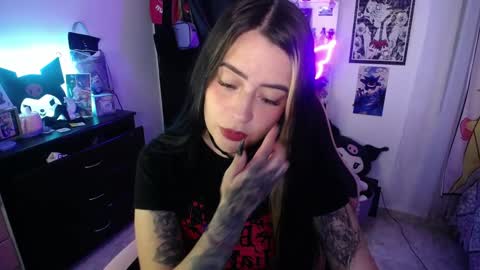 Snapshot of stephani_rousso chatting on 7, 10, 2025 joha cosmo online show from 7, 10, 2025