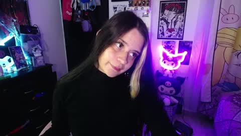 Snapshot of stephani_rousso chatting on 16, 10, 2025 joha cosmo online show from 16, 10, 2025