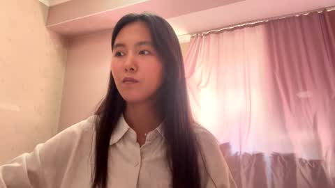 Elly online show from 7, 8, 2026