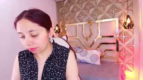Snapshot of stephaniesun_ chatting on 13, 6, 2026 Stephaniesun online show from 13, 6, 2026