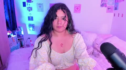 Snapshot of stephanifox chatting on 22, 12, 2024 Stephanie online show from 22, 12, 2024