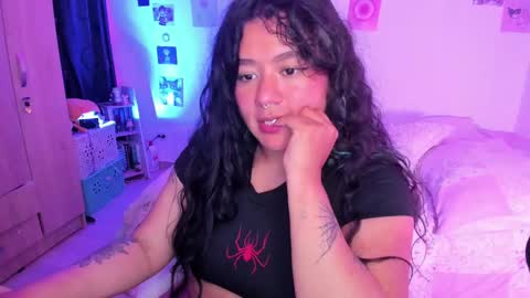 Snapshot of stephanifox chatting on 24, 12, 2024 Stephanie online show from 24, 12, 2024