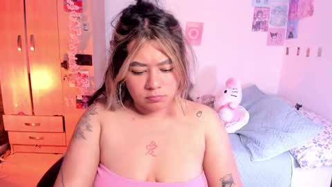 Snapshot of stephanifox chatting on 12, 3, 2025 Stephanie online show from 12, 3, 2025