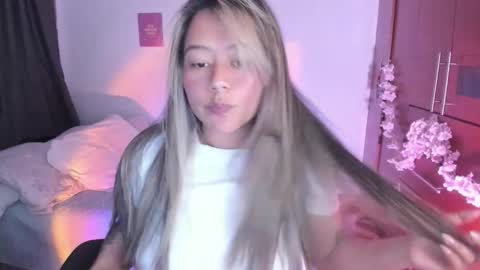 Snapshot of stephanifox chatting on 28, 9, 2025 Stephanie online show from 28, 9, 2025