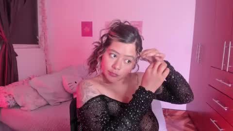 Snapshot of stephanifox chatting on 13, 10, 2025 Stephanie online show from 13, 10, 2025