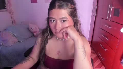 Snapshot of stephanifox chatting on 15, 10, 2025 Stephanie online show from 15, 10, 2025