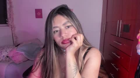 Snapshot of stephanifox chatting on 19, 10, 2025 Stephanie online show from 19, 10, 2025