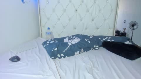 Anny online show from 19, 9, 2025