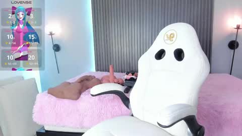 Stephany online show from 15, 4, 2026