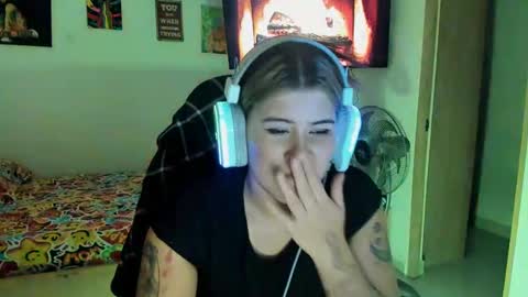 Snapshot of stephany_uwu chatting on 25, 1, 2025 Stephany independient model online show from 25, 1, 2025