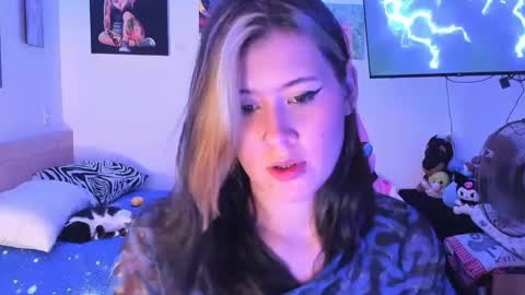 Snapshot of stephany_uwu chatting on 7, 2, 2025 Stephany independient model online show from 7, 2, 2025