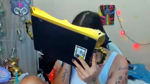 Snapshot of stephany_uwu chatting on 5, 11, 2025 Stephany independient model online show from 5, 11, 2025