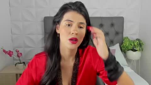 Snapshot of stephanya_ chatting on 8, 12, 2024 S T E P H A N Y A online show from 8, 12, 2024