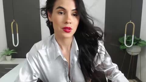 Snapshot of stephanya_ chatting on 11, 12, 2024 S T E P H A N Y A online show from 11, 12, 2024