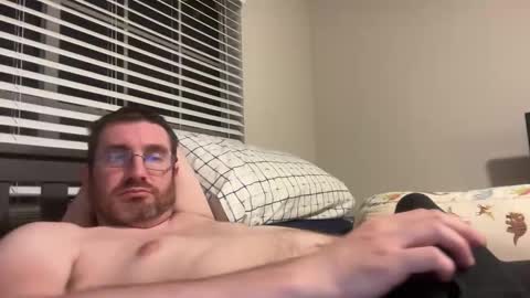 Snapshot of stephenhurst1987 chatting on 15, 12, 2025 stephenhurst1987 online show from 15, 12, 2025