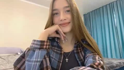 Hello My name is Adele im new model here and little but shy but curious. online show from 16, 10, 2025