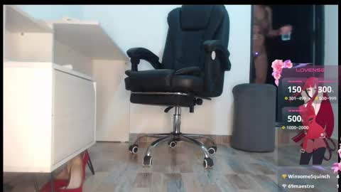 Snapshot of stephyjonesph chatting on 25, 11, 2025 stephyjonesph online show from 25, 11, 2025