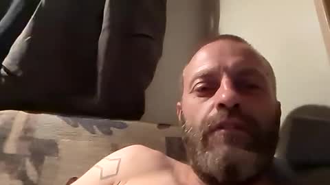 Snapshot of sterng123 chatting on 28, 2, 2025 sterng123 online show from 28, 2, 2025