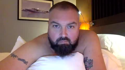 Snapshot of steve__1980 chatting on 15, 12, 2025 steve__1980 online show from 15, 12, 2025