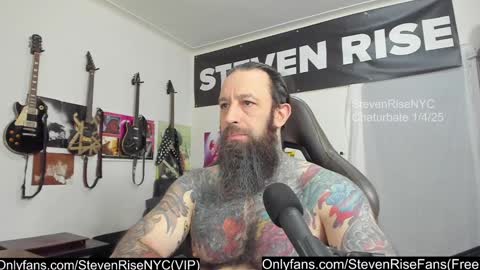 Snapshot of stevenrisenyc chatting on 4, 1, 2025 StevenRiseNYC online show from 4, 1, 2025