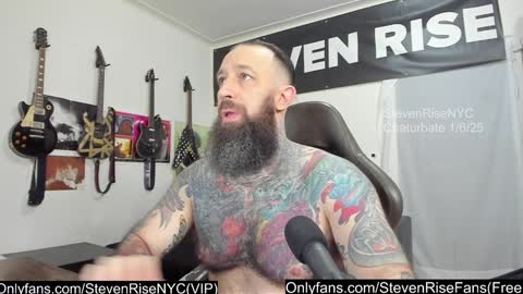 Snapshot of stevenrisenyc chatting on 7, 1, 2025 StevenRiseNYC online show from 7, 1, 2025