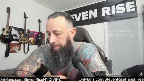 Snapshot of stevenrisenyc chatting on 8, 1, 2025 StevenRiseNYC online show from 8, 1, 2025