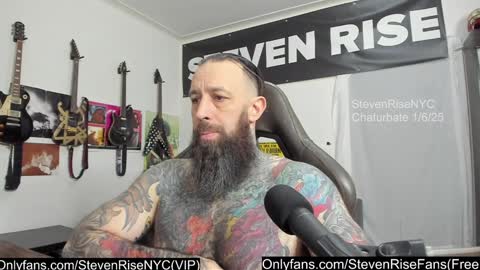 Snapshot of stevenrisenyc chatting on 8, 1, 2025 StevenRiseNYC online show from 8, 1, 2025