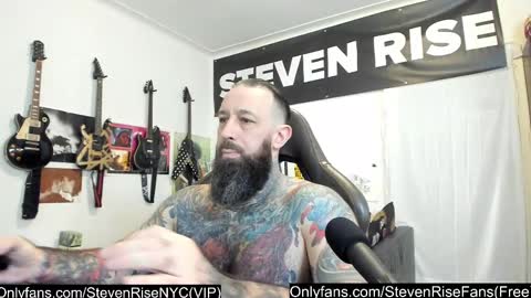 Snapshot of stevenrisenyc chatting on 8, 9, 2025 StevenRiseNYC online show from 8, 9, 2025