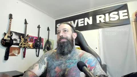 Snapshot of stevenrisenyc chatting on 27, 9, 2025 StevenRiseNYC online show from 27, 9, 2025