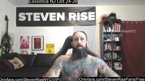 Snapshot of stevenrisenyc chatting on 4, 10, 2025 StevenRiseNYC online show from 4, 10, 2025