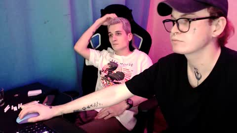 Snapshot of stevenspirs chatting on 7, 10, 2025 Steve online show from 7, 10, 2025