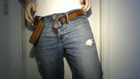 white beef online show from 9, 2, 2025