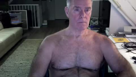 stevetwo online show from 10, 2, 2025