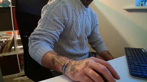 Snapshot of stevie_rae chatting on 13, 11, 2025 stevie_rae online show from 13, 11, 2025