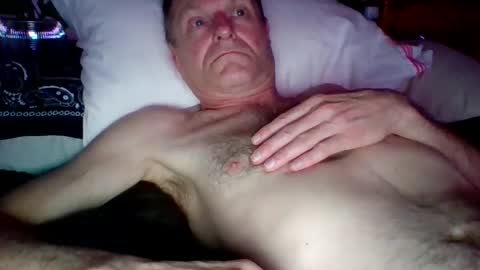 steviehard7 online show from 15, 2, 2025