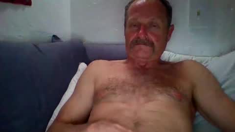 steviehard7 online show from 7, 10, 2025