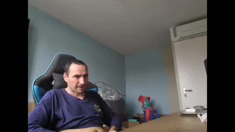 stickolive1 online show from 13, 10, 2025