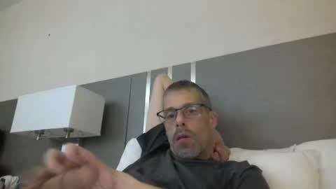 stickymouse45 online show from 1, 4, 2026