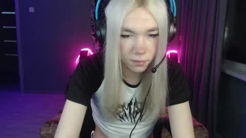 Steve online show from 5, 11, 2025