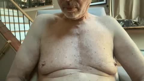 Snapshot of stillbad2 chatting on 30, 1, 2025 Stillbad2 online show from 30, 1, 2025