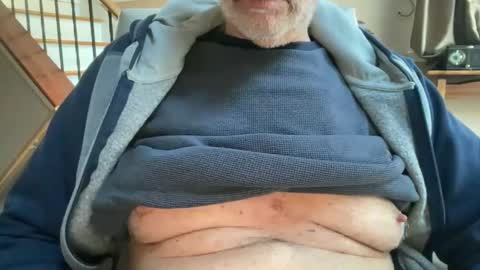 Snapshot of stillbad2 chatting on 21, 2, 2025 Stillbad2 online show from 21, 2, 2025