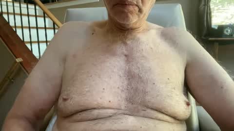 Snapshot of stillbad2 chatting on 19, 9, 2025 Stillbad2 online show from 19, 9, 2025