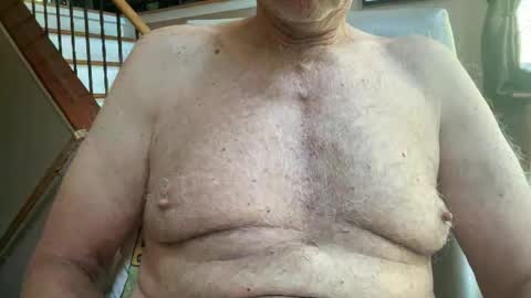 Snapshot of stillbad2 chatting on 28, 9, 2025 Stillbad2 online show from 28, 9, 2025