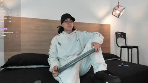 stivenbenet1 online show from 3, 12, 2024