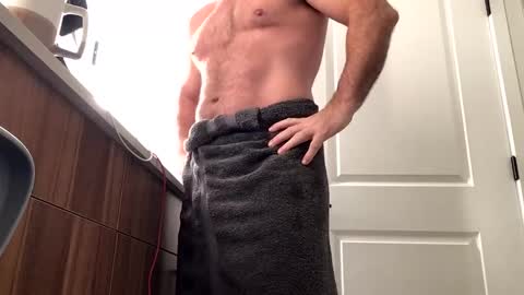 stlhotwifeguy online show from 5, 12, 2024