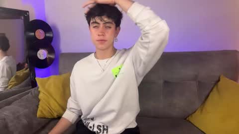 Snapshot of stolas_ying chatting on 2, 3, 2026 Stolas online show from 2, 3, 2026